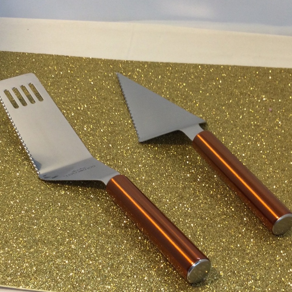 Gold Coast 2 piece serving set